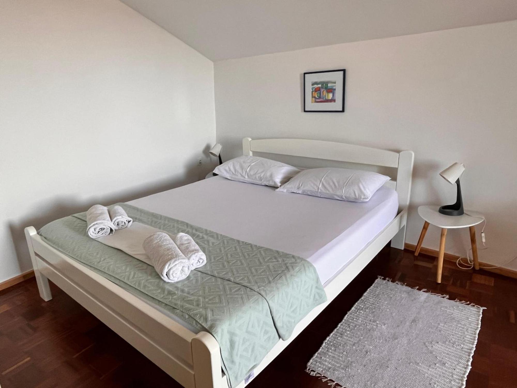 Apartment Oscar Малий Лошинь Екстер'єр фото